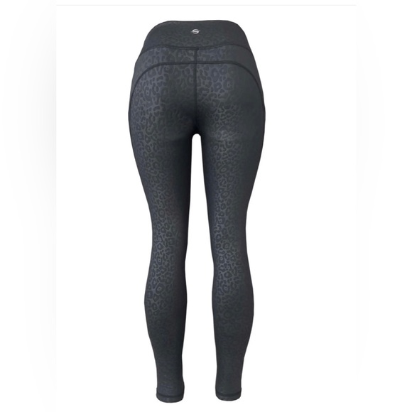 NWOT- Platinum Sun Swim & Gym Leggings, UPF 50+| Cheetah -Black, size Large - Picture 2 of 13